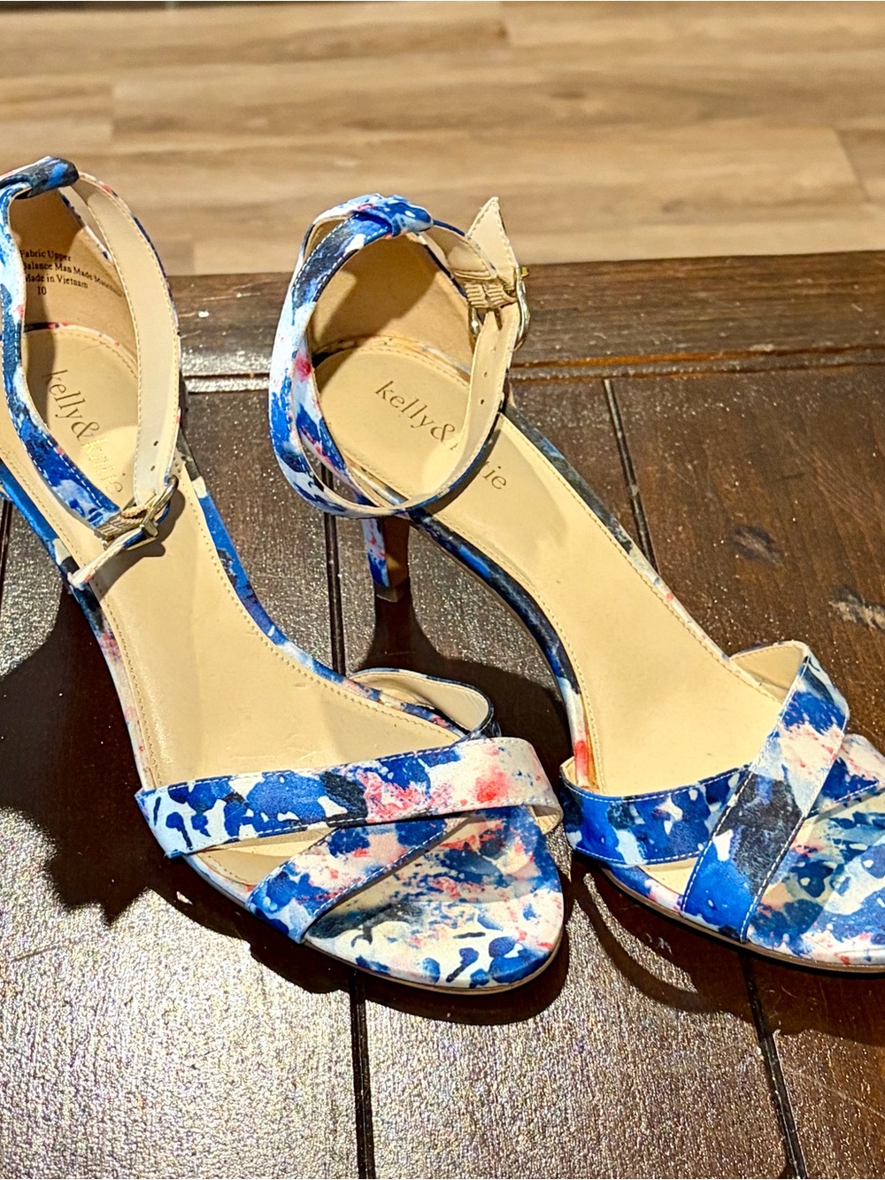Kelly & Katie Blue Floral Ankle Strap Heels Size 10 3”